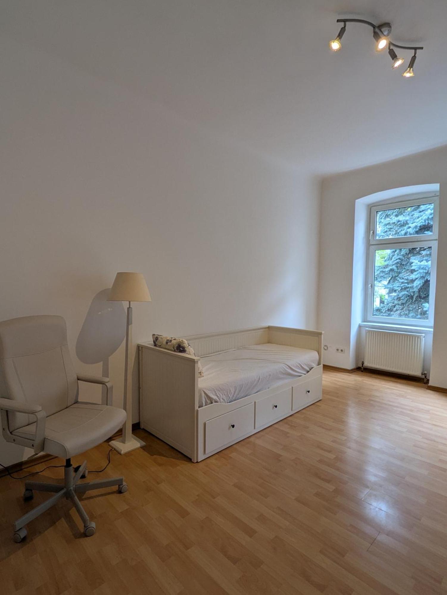 Apartament Gartenausblick - Near Metro Station Wiedeń